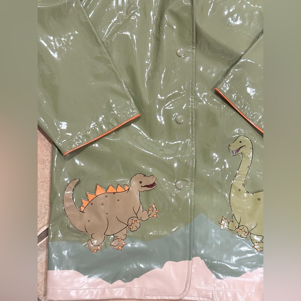 Kidorable Green Dinosaur Raincoat with Orange Spikes - Picture 9 of 9
